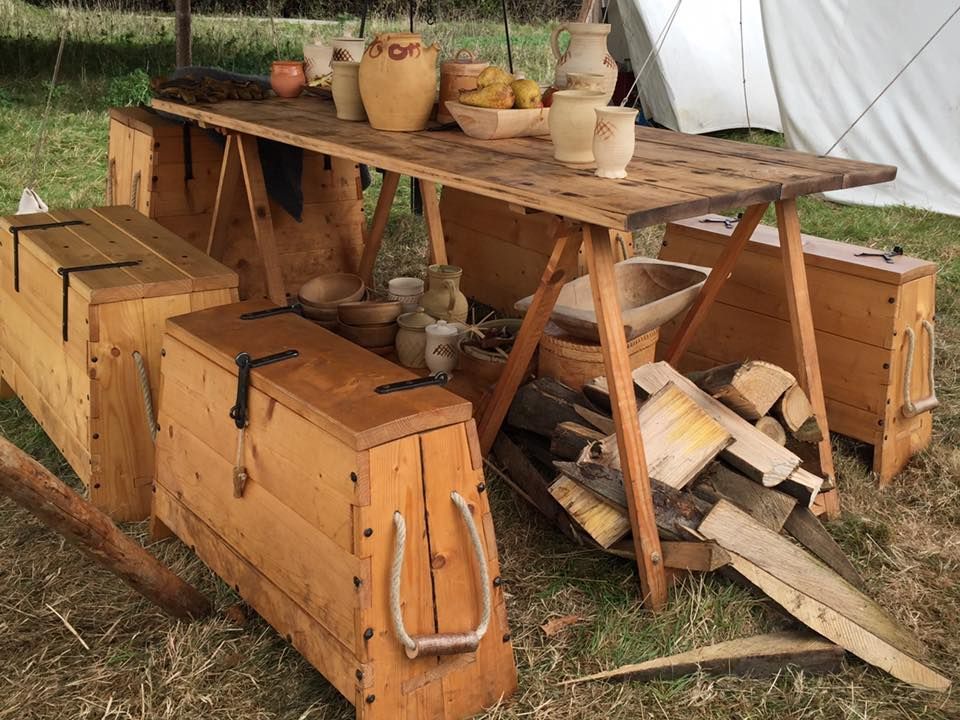 Bauanleitungen Lager / Möbel